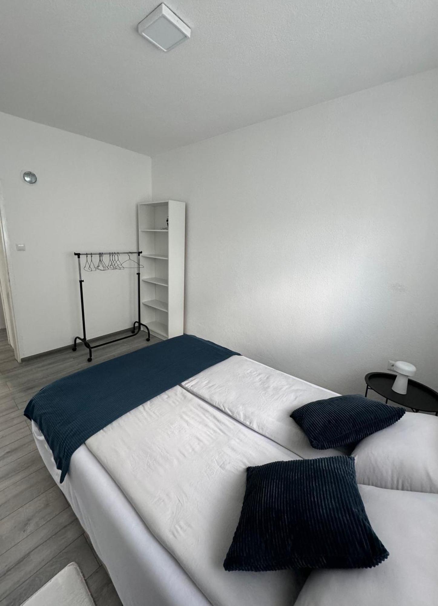 Апартаменти Apartman Mia Яйце Екстер'єр фото
