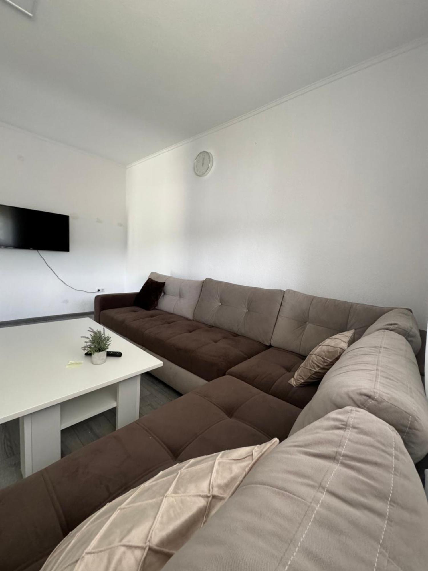 Апартаменти Apartman Mia Яйце Екстер'єр фото