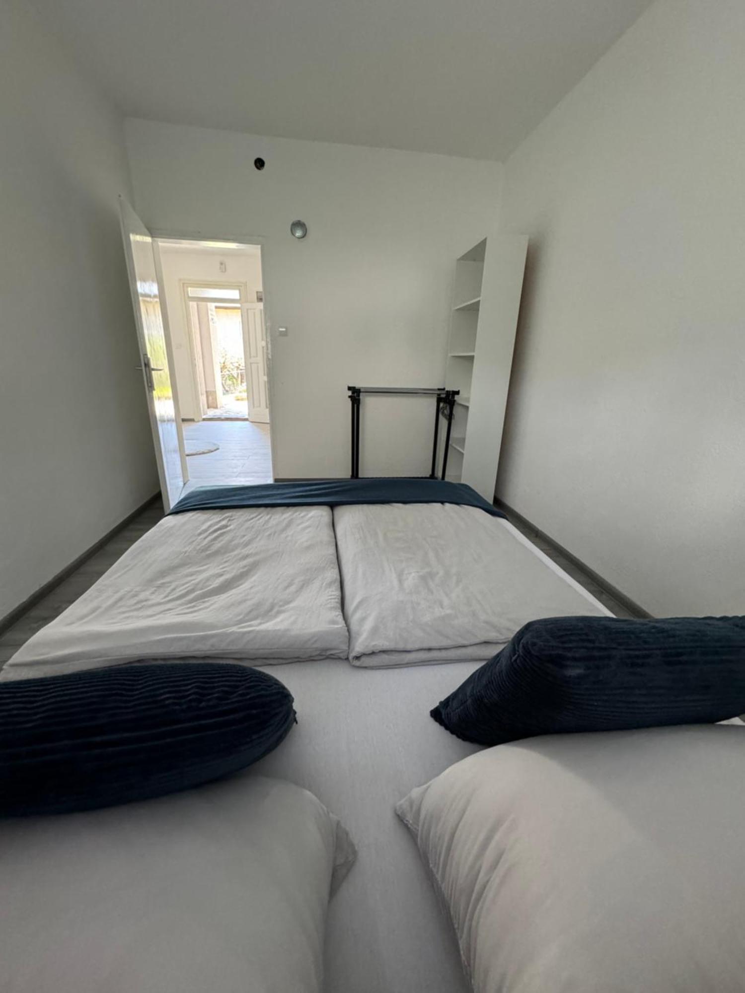 Апартаменти Apartman Mia Яйце Екстер'єр фото